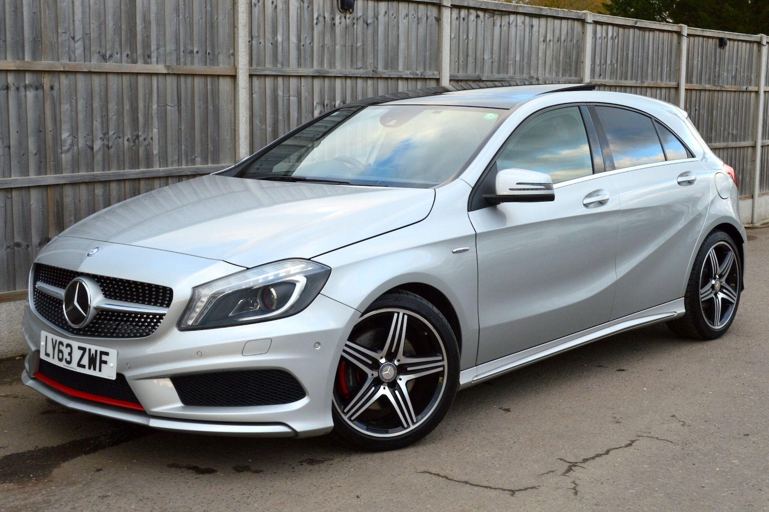 Used Mercedes-Benz A-Class for sale - 76701945: Photo 32