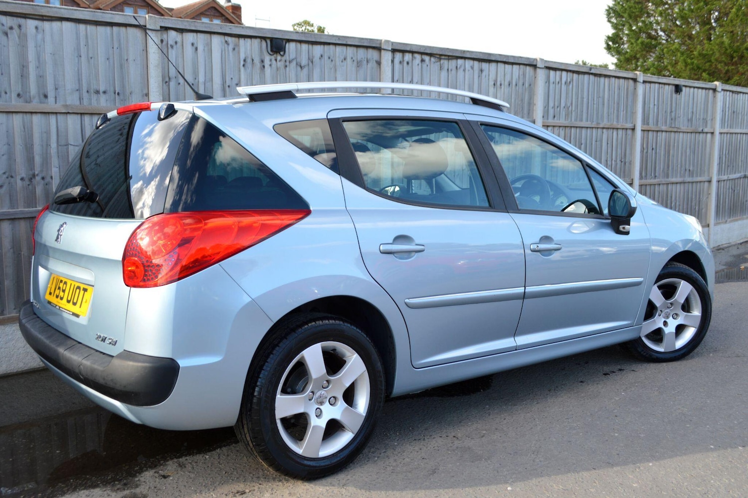 Vehicle 21