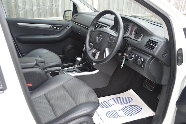 Used Mercedes-Benz B Class 2010 for sale - 76284304: Photo 19