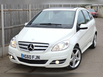 Mercedes-Benz - B Class
