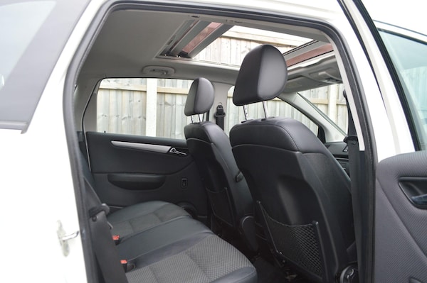 Used Mercedes-Benz B Class 2010 for sale - 76284304: Photo 9
