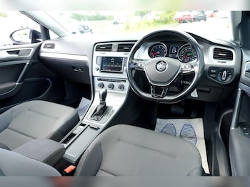 Used Volkswagen Golf 2015 for sale - 79425983: Photo