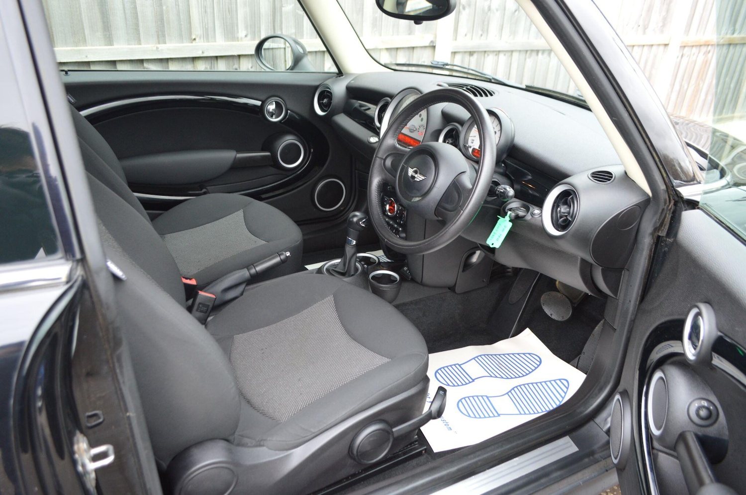 Used MINI Hatch 2013 for sale - 77633304: Photo 2