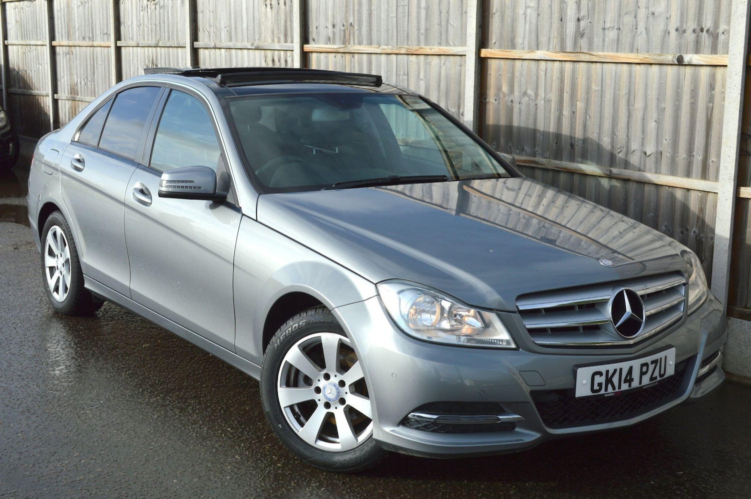 Used Mercedes-Benz C Class 2014 for sale - 76850400: Photo 3