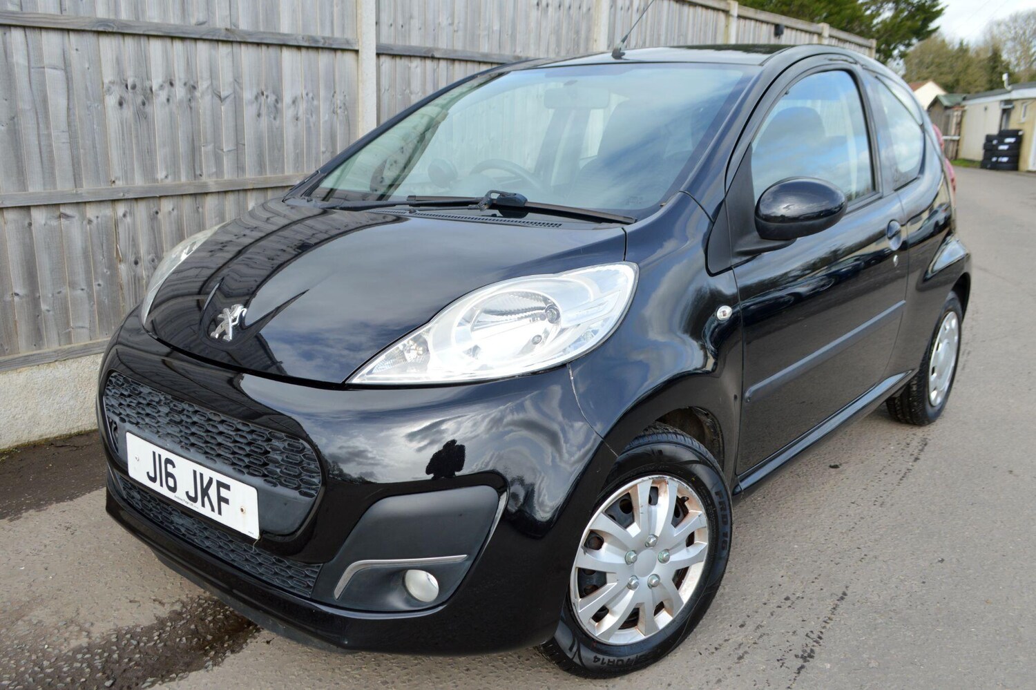 Used Peugeot 107 for sale - 77909775: Photo 14