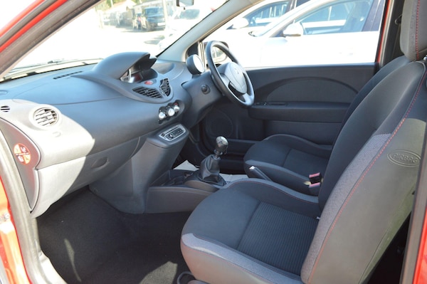 Used Renault Twingo 2014 for sale - 76189049: Photo 16