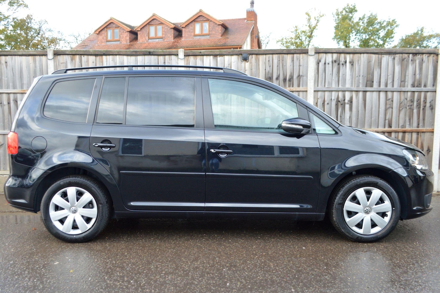 Used Volkswagen Touran 2025 for sale - 76633228: Photo 29