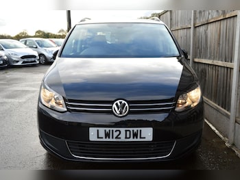 Used Volkswagen Touran 2012 for sale - 76633228: Photo
