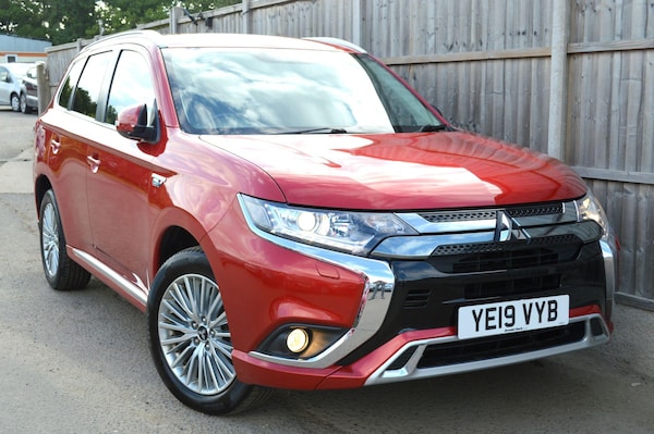 Used Mitsubishi Outlander 2019 for sale - 75387107: Photo 1