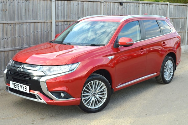 Used Mitsubishi Outlander 2019 for sale - 75387107: Photo 3