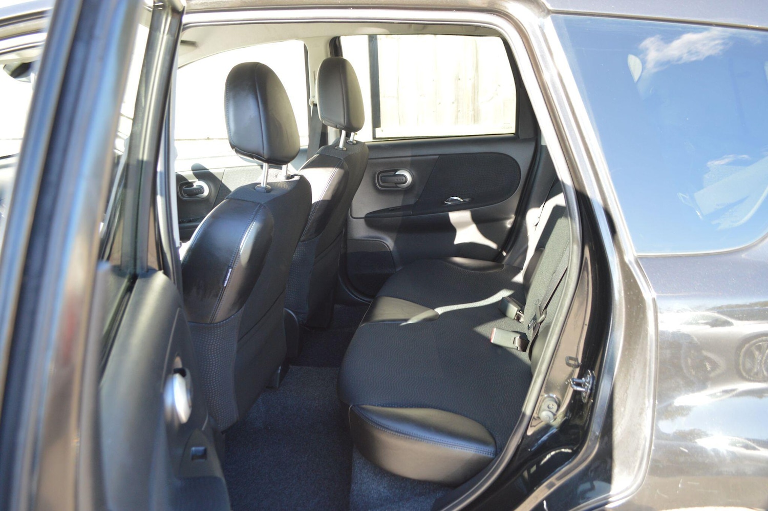 Used Nissan Note 2012 for sale - 76371406: Photo 20