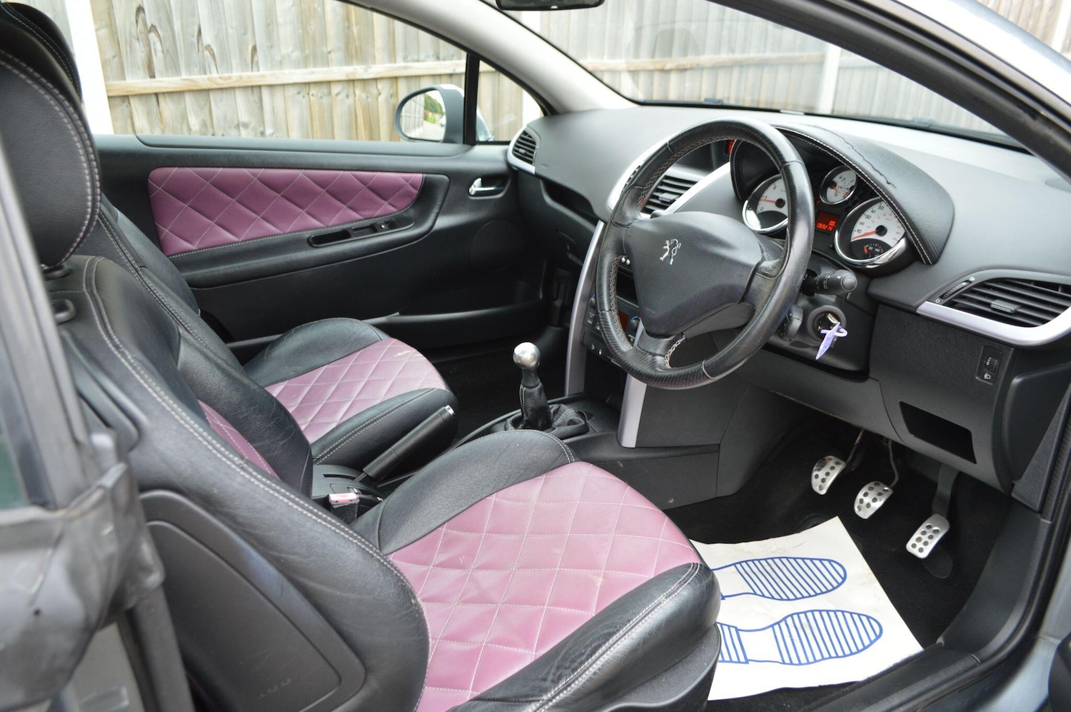 Used Peugeot 207 2009 for sale - 76199668: Photo 10