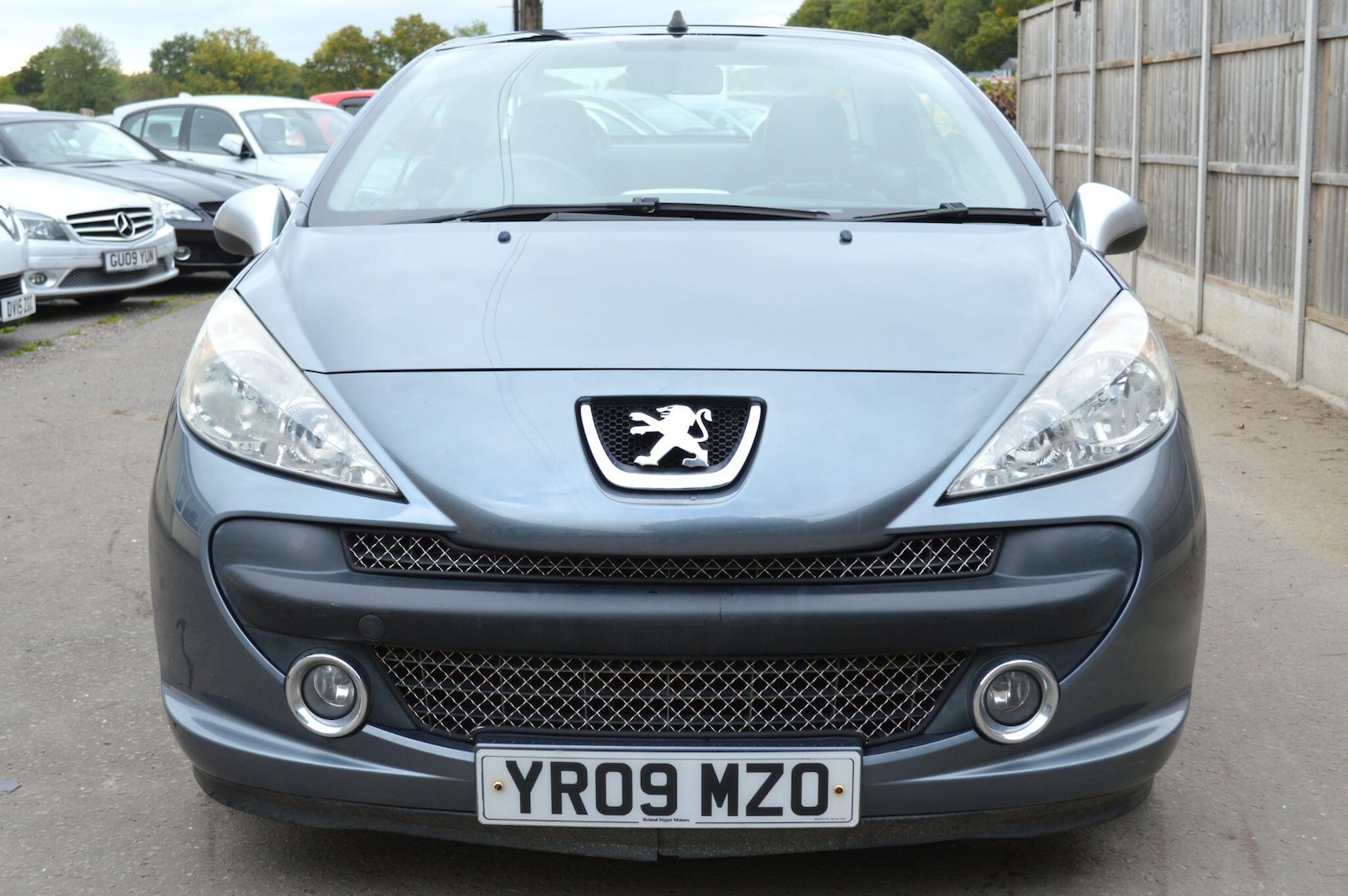 Used Peugeot 207 2009 for sale - 76199668: Photo 2