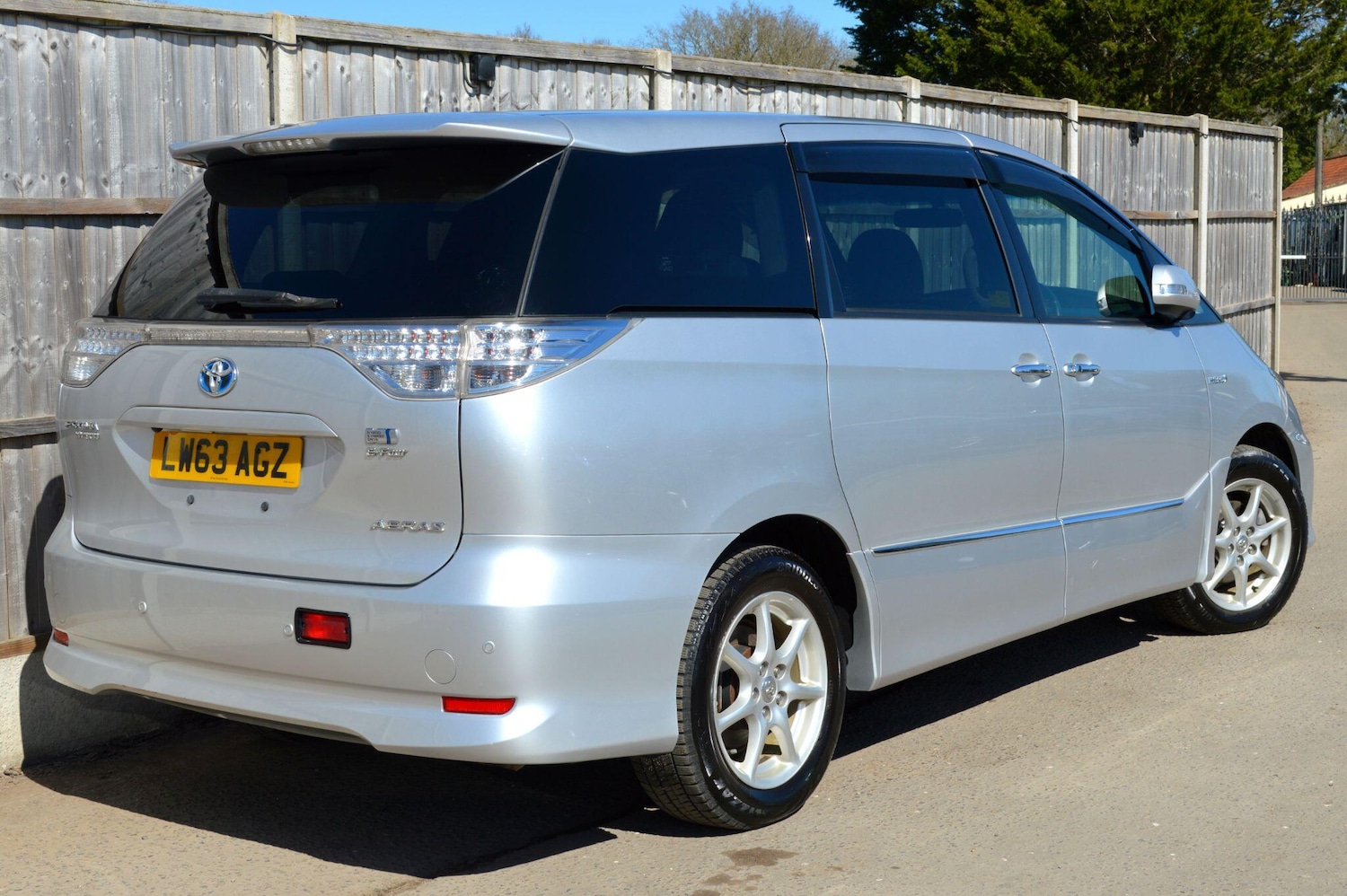 Used Toyota Estima for sale - 78184183: Photo 19
