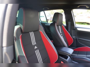 Used Volkswagen Golf 2011 for sale - 79107454: Photo