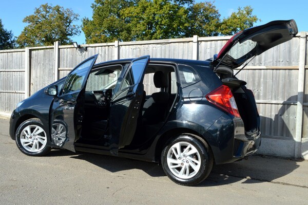 Used Honda Jazz 2016 for sale - 76189769: Photo 13