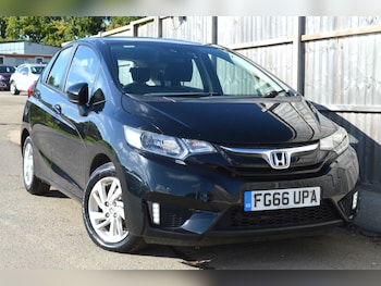 Used Honda Jazz 2016 for sale - 76189769: Photo 3