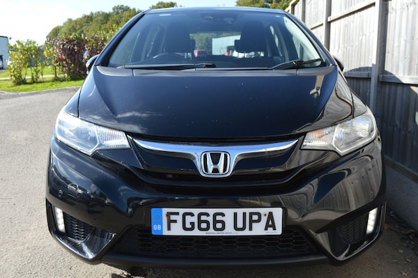 Used Honda Jazz 2016 for sale - 76189769: Photo 4