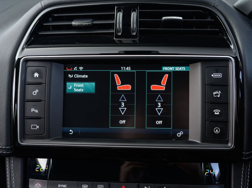 Used Jaguar F-Pace 2017 for sale - 76985711: Photo 12