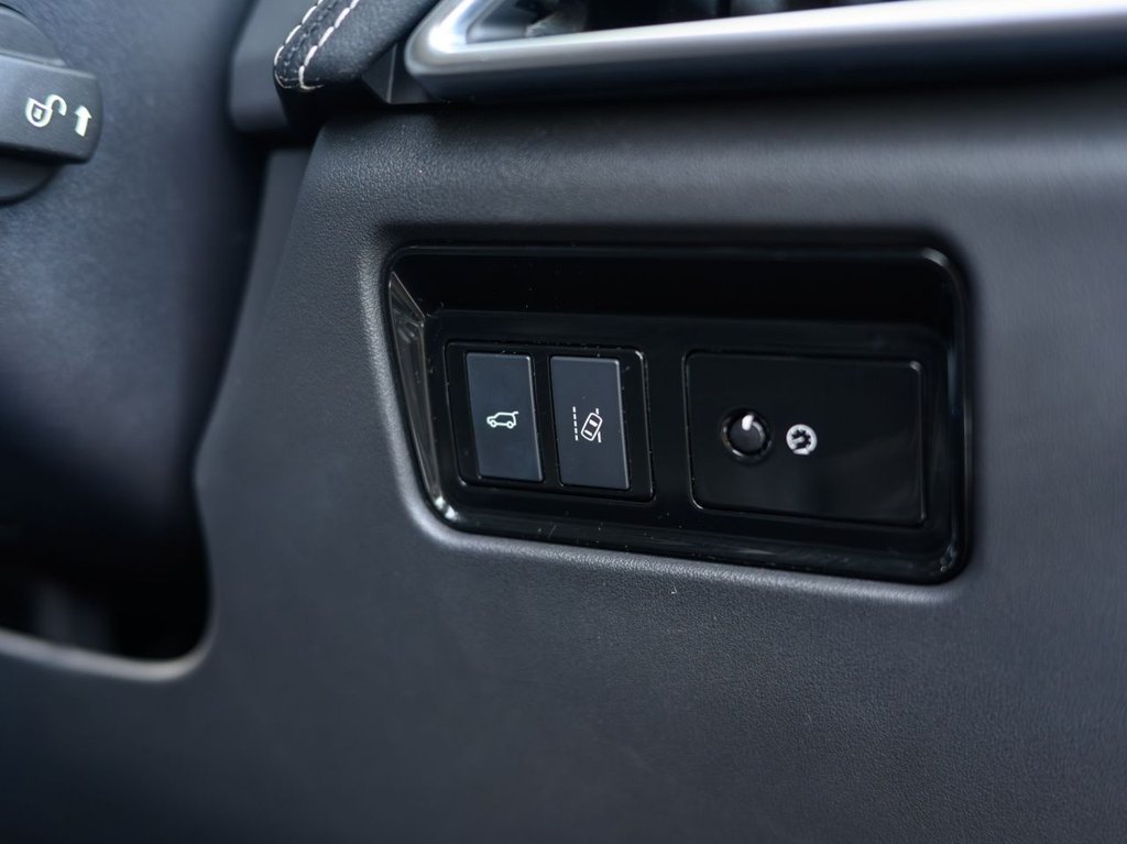 Used Jaguar F-Pace 2017 for sale - 76985711: Photo 21