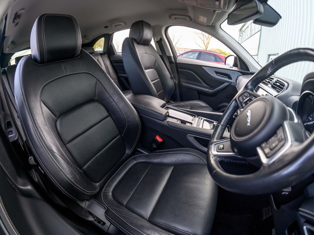 Used Jaguar F-Pace 2017 for sale - 76985711: Photo 27