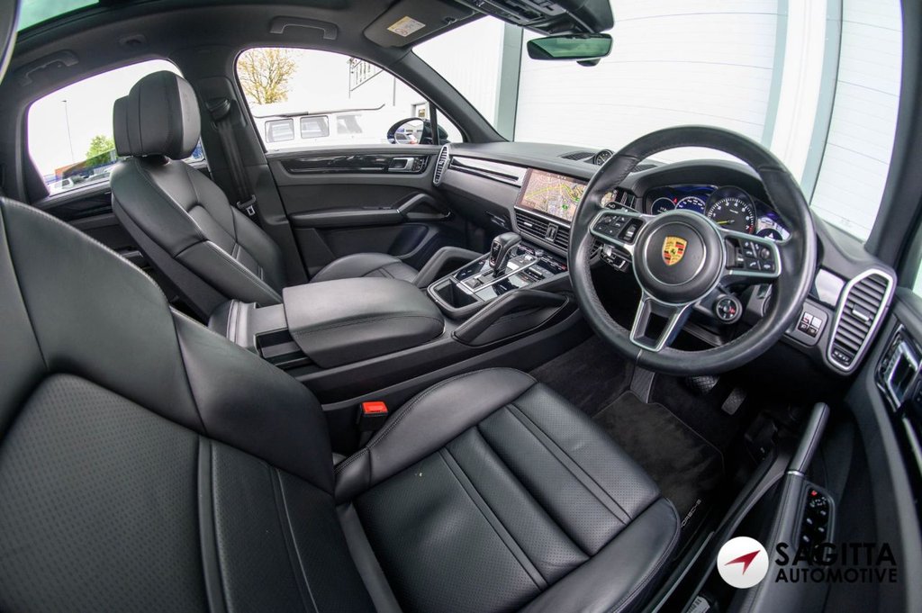 Used Porsche Cayenne 2021 for sale - 76454036: Photo 38