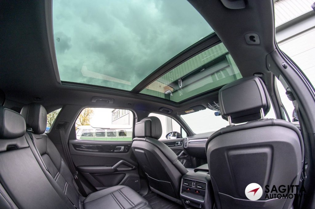 Used Porsche Cayenne 2021 for sale - 76454036: Photo 40