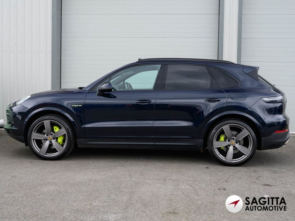 Used Porsche Cayenne 2021 for sale - 76454036: Photo 5