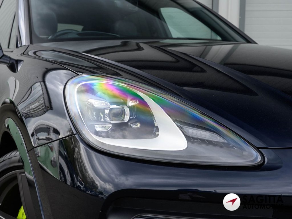 Used Porsche Cayenne 2021 for sale - 76454036: Photo 7