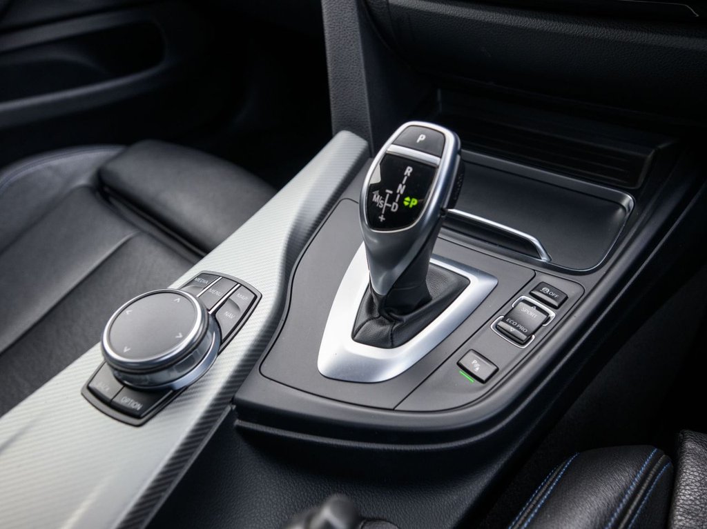 Used BMW 4 Series 2017 for sale - 76386599: Photo 43