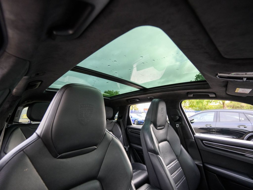 Used Porsche Cayenne 2018 for sale - 76279394: Photo 11