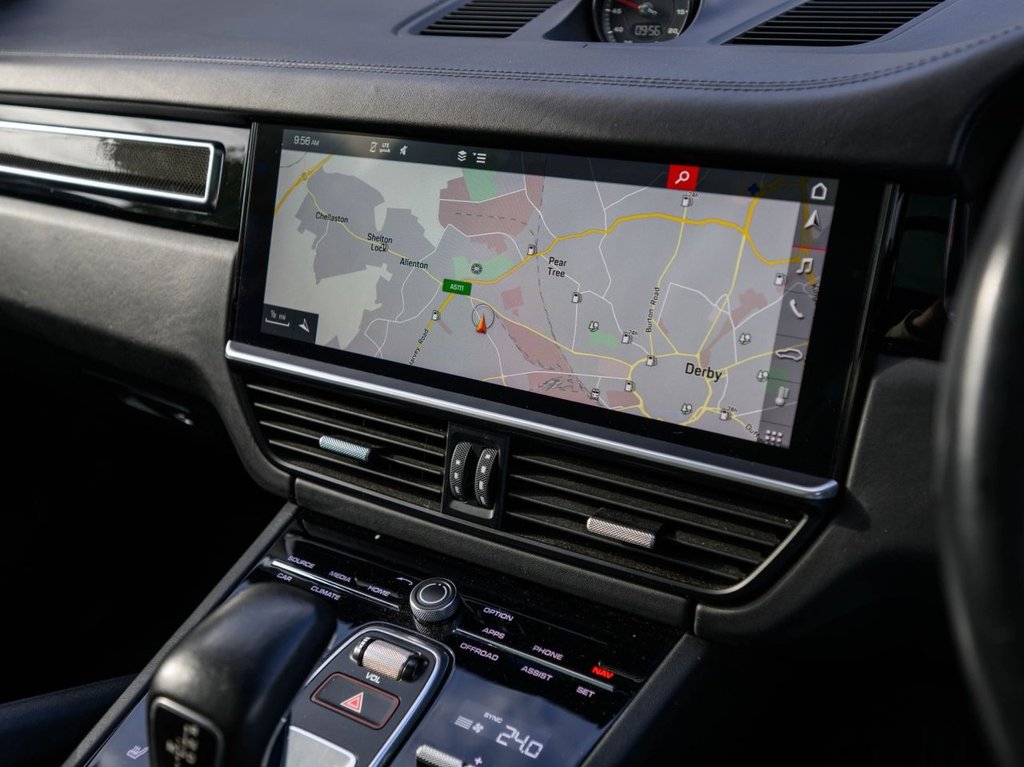 Used Porsche Cayenne 2018 for sale - 76279394: Photo 23