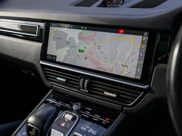 Used Porsche Cayenne 2018 for sale - 76279394: Photo 23