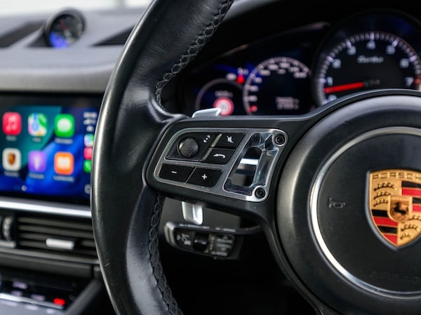 Used Porsche Cayenne 2018 for sale - 76279394: Photo 32