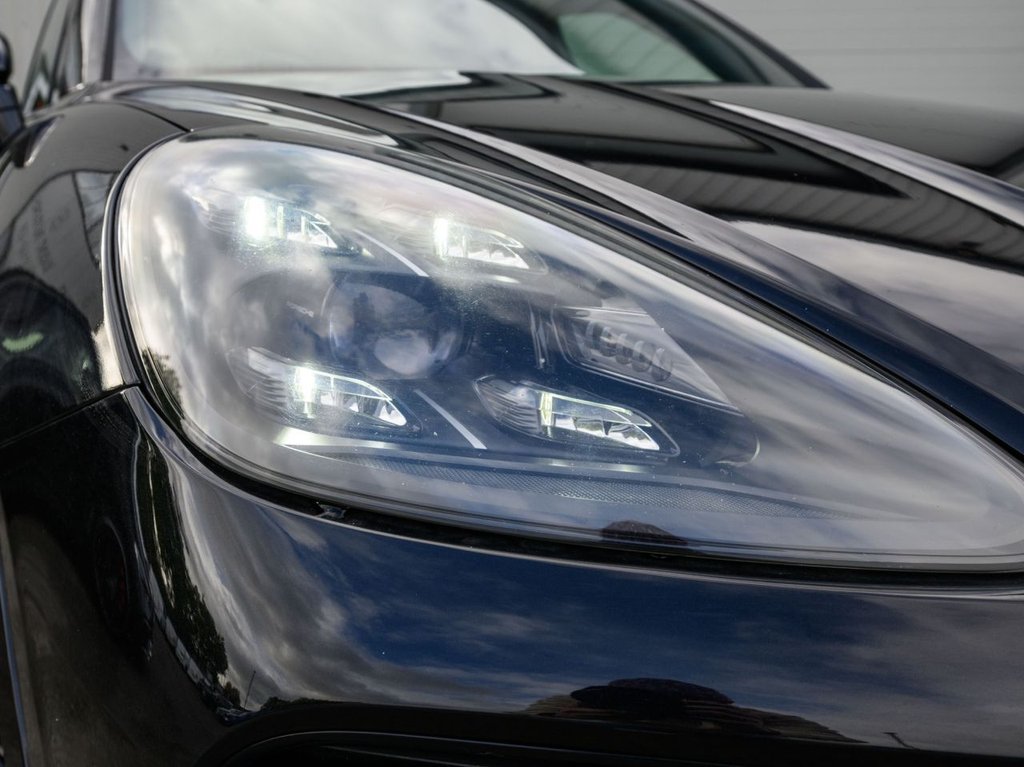 Used Porsche Cayenne 2018 for sale - 76279394: Photo 8