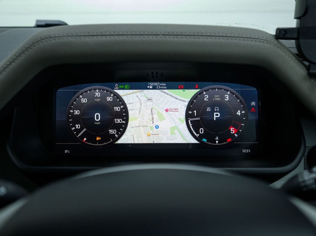 Used Land Rover Defender 2020 for sale - 76768797: Photo 14