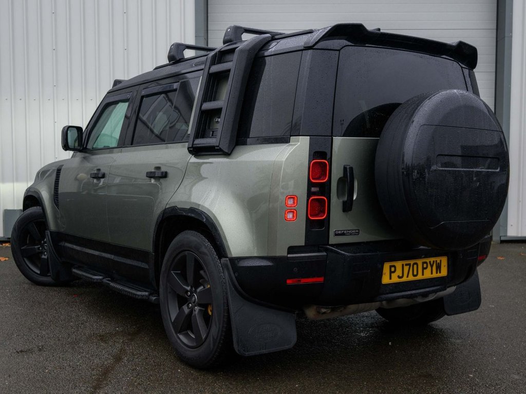 Used Land Rover Defender 2020 for sale - 76768797: Photo 2