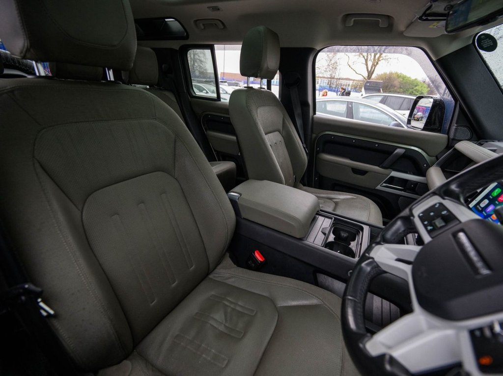 Used Land Rover Defender 2020 for sale - 76768797: Photo 30