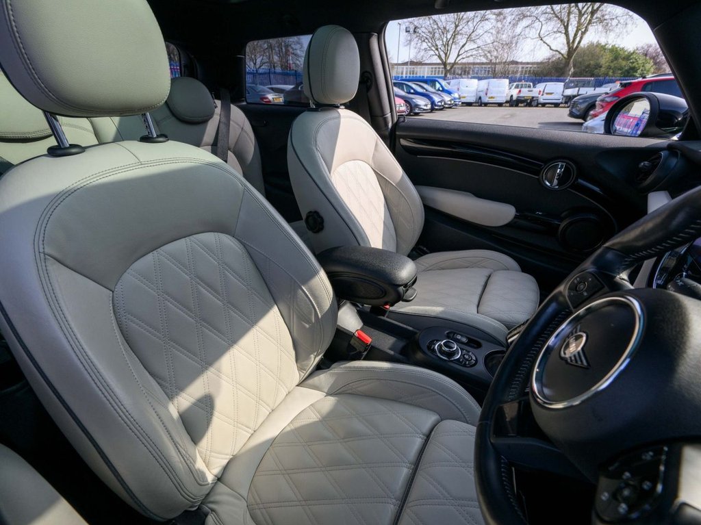 Used MINI Hatch 2021 for sale - 78002588: Photo 13