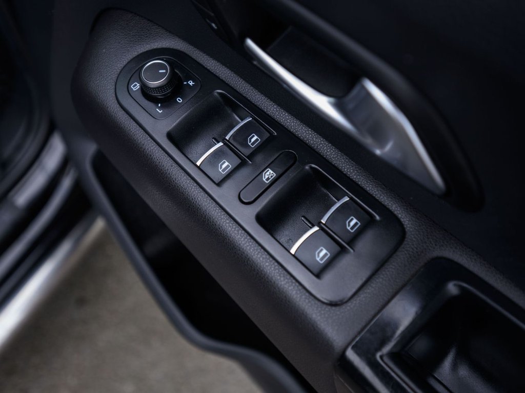 Used Volkswagen Amarok 2019 for sale - 76105872: Photo 24