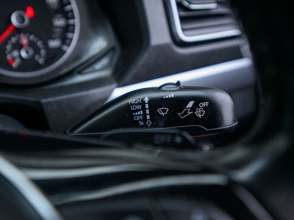 Used Volkswagen Amarok 2019 for sale - 76105872: Photo 34