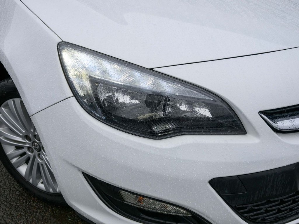 Used Vauxhall Astra 2015 for sale - 77250128: Photo 8