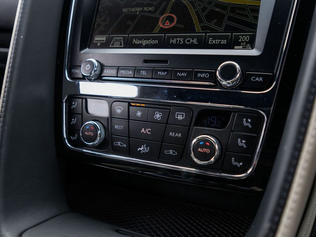 Used Bentley Continental 2015 for sale - 77692916: Photo 27