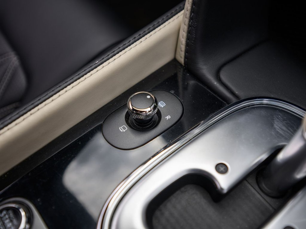 Used Bentley Continental 2015 for sale - 77692916: Photo 33