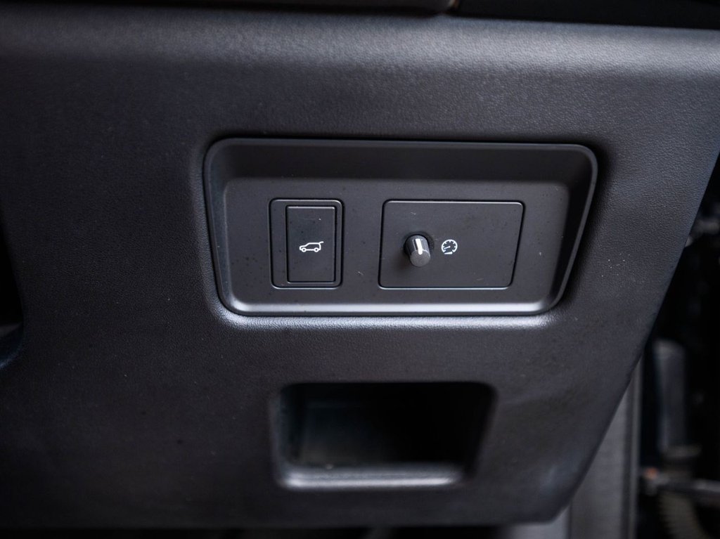 Used Land Rover Discovery 2020 for sale - 76454719: Photo 32