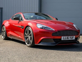 Used Aston Martin Vanquish 2016 for sale - 79481609: Photo