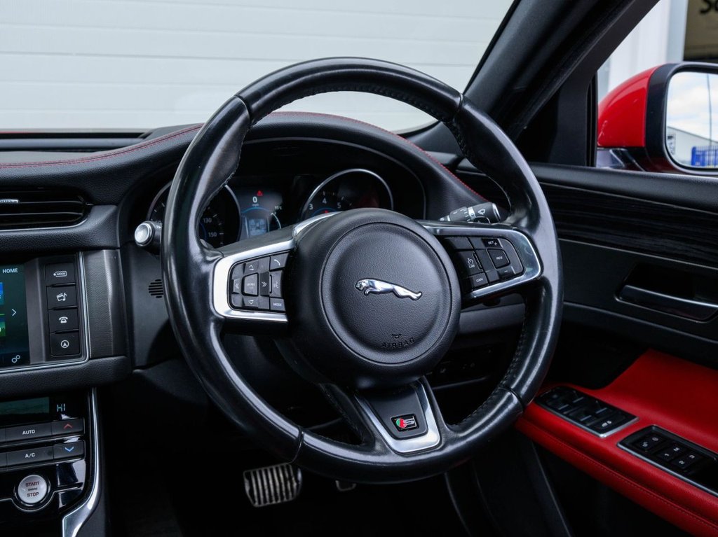 Used Jaguar XF 2016 for sale - 76106204: Photo 18
