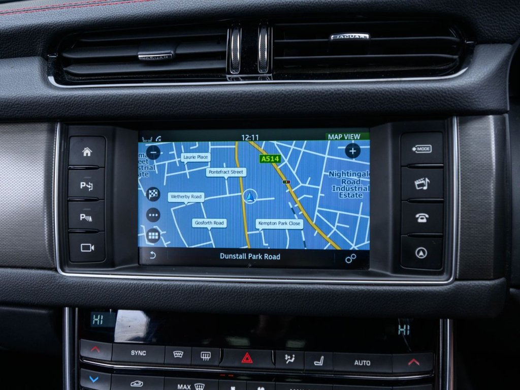 Used Jaguar XF 2016 for sale - 76106204: Photo 26