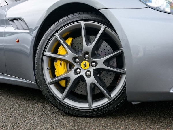 Used Ferrari California 2009 for sale - 76185208: Photo 15