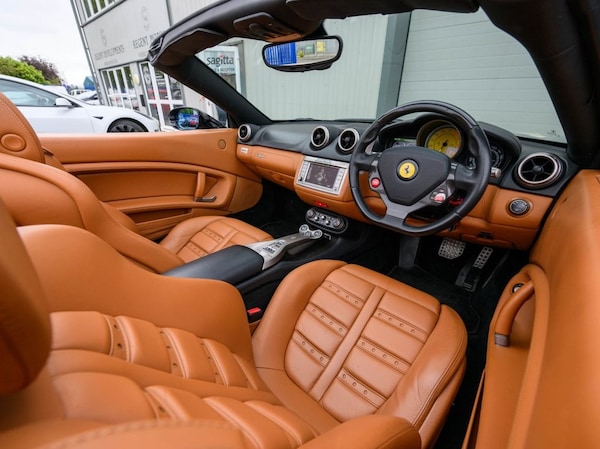 Used Ferrari California 2009 for sale - 76185208: Photo 16